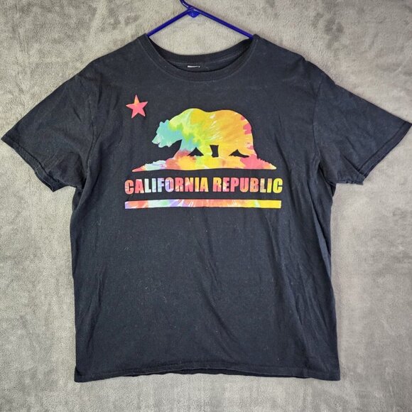 Mens California Republic State Beautiful Rainbow Bear T-shirt Size Large - Picture 1 of 8